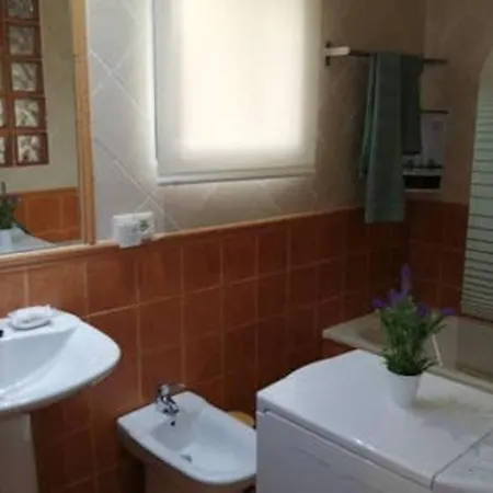 Apartamento En El Barrio San Lorenzo. Apartmán Córdoba