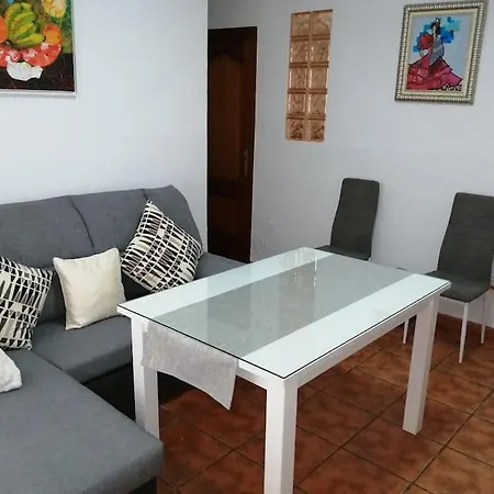 Apartment Apartamento En El Barrio San Lorenzo. *